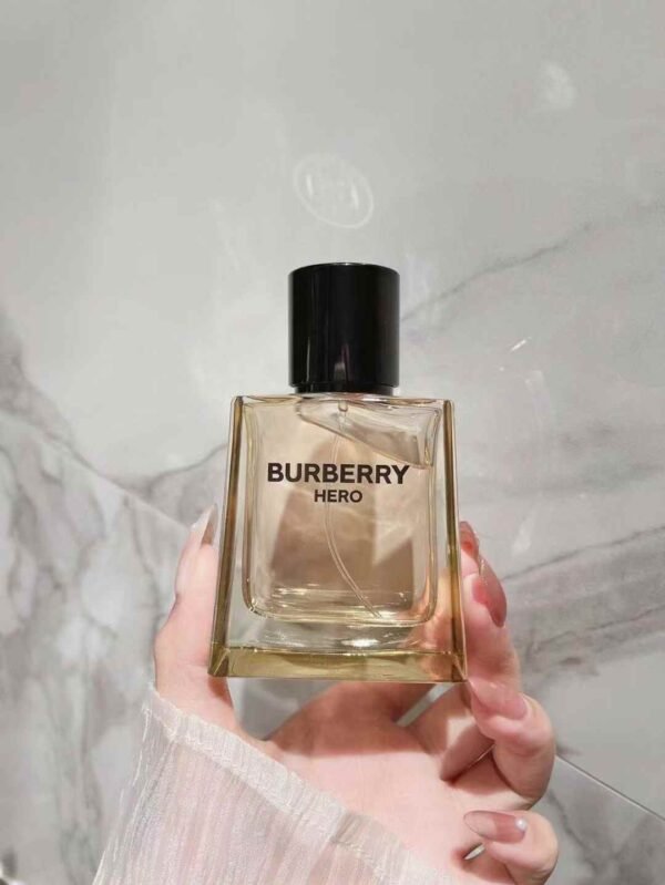 Burberry巴宝莉骏勇之心淡香